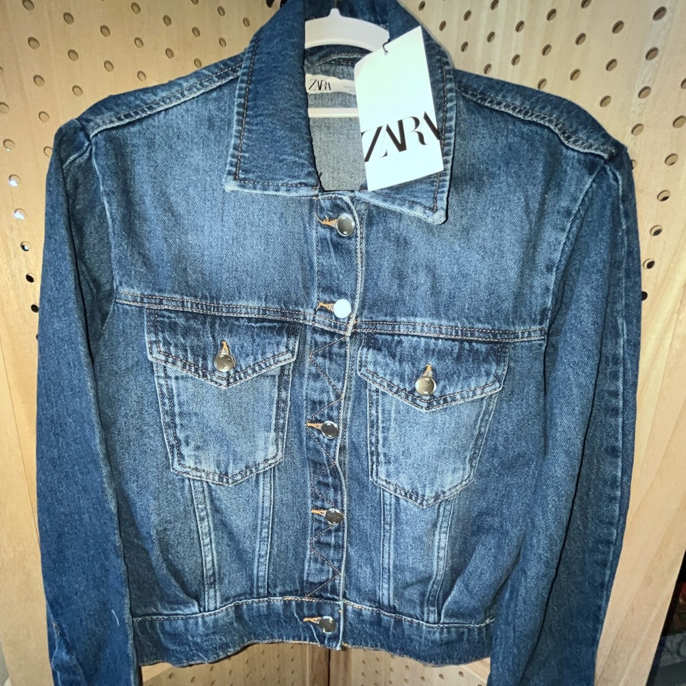Zara ~ Stretch Jean Jacket - Picture 4 of 9